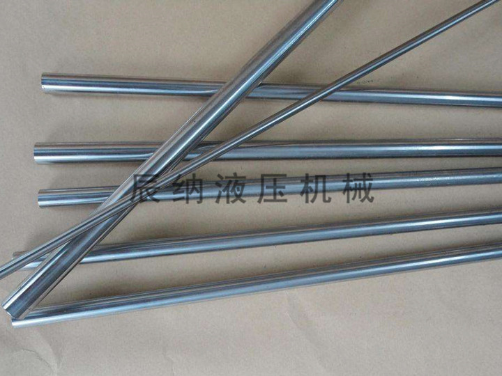 Precision piston rod